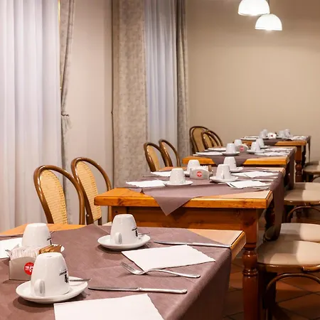 Hotel Vecchio Casello Castelleone