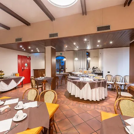 Hotel Vecchio Casello Castelleone