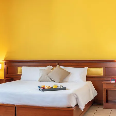 호텔 Vecchio Casello 4*