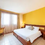 מלון Vecchio Casello 4*