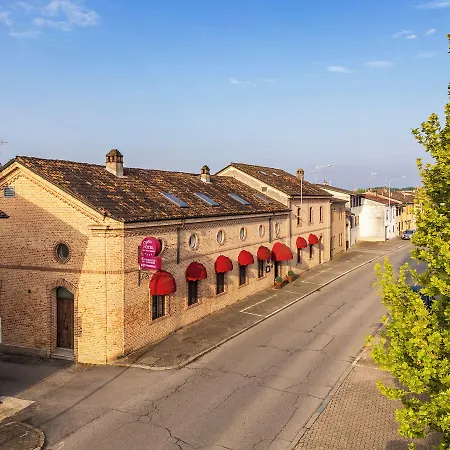 Vecchio Casello فندق Castelleone